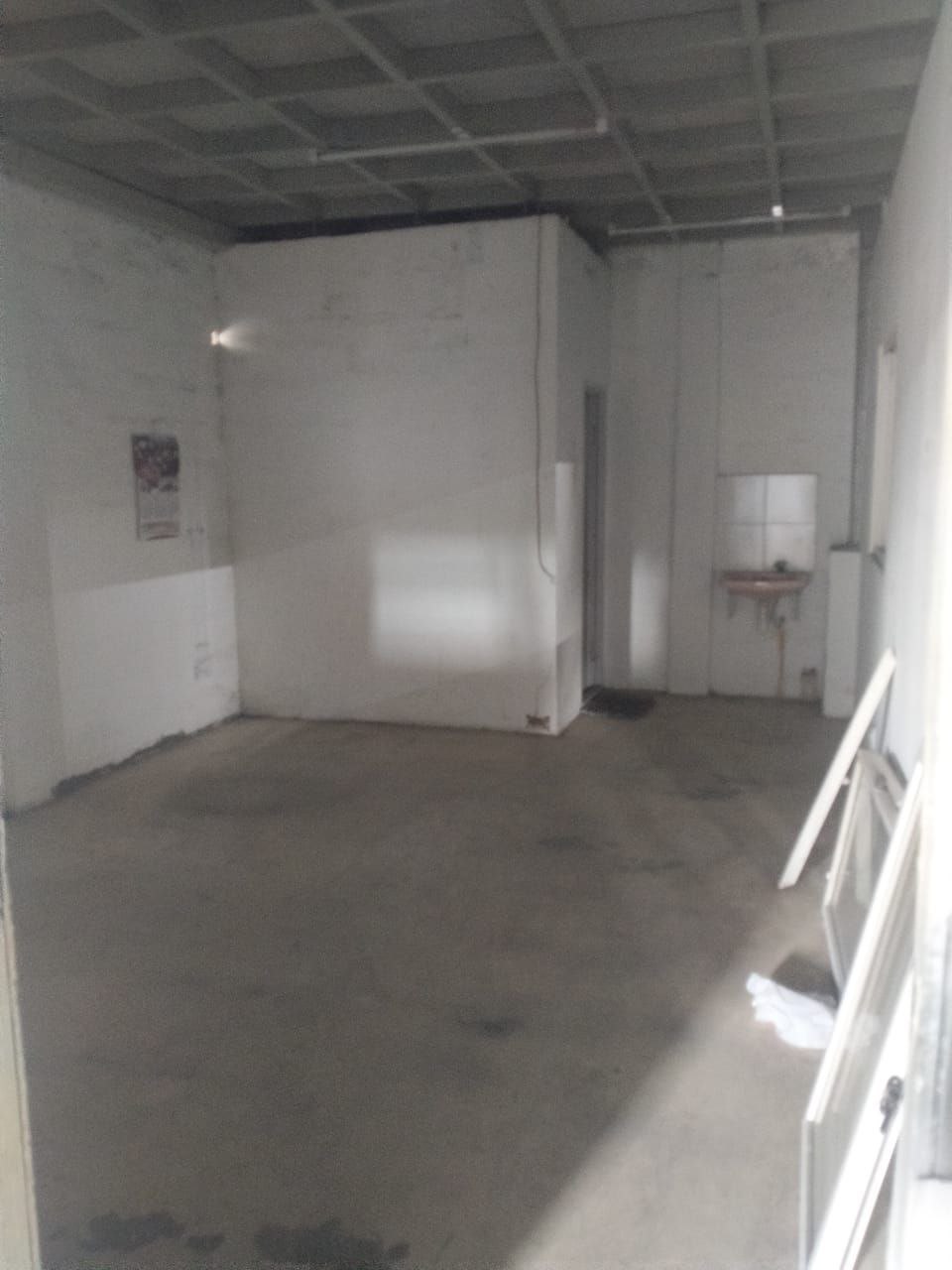 Disewakan Gudang Murah di Kawasan Raya Tropodo Sidoarjo - Thumbnail 3