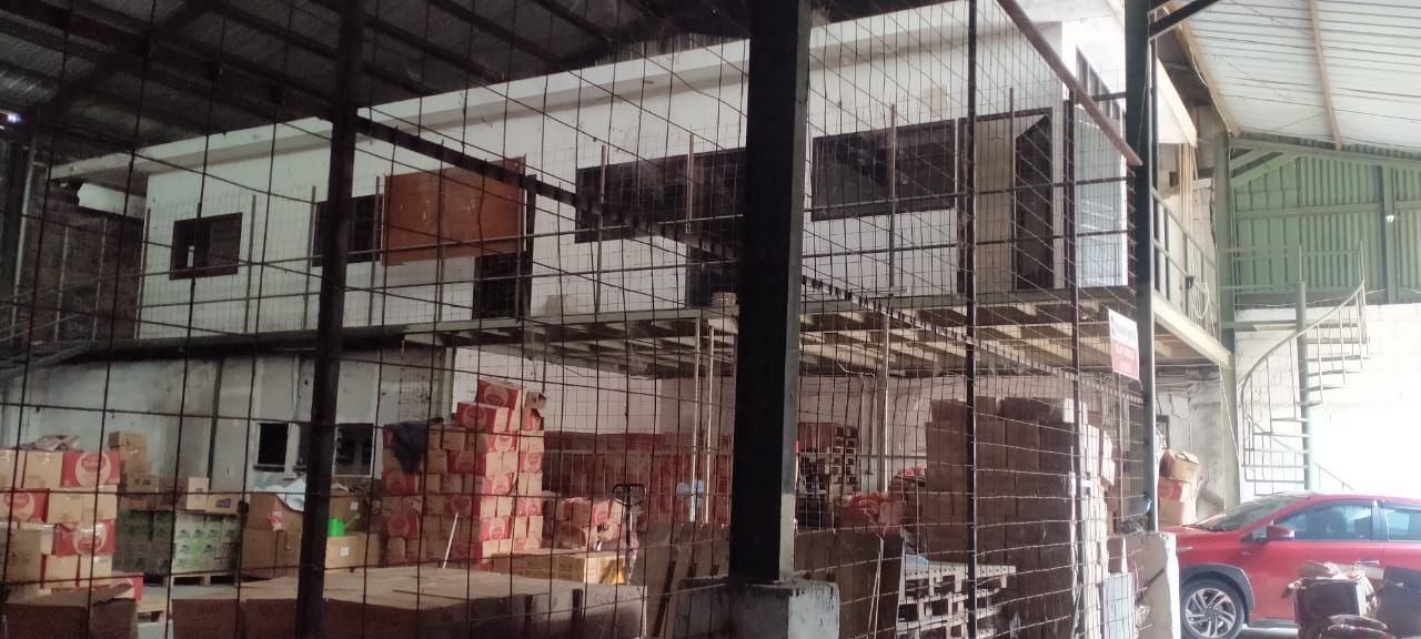 Disewakan Gudang Lokasi Strategis di Raya Tropodo Sidoarjo - Image 1