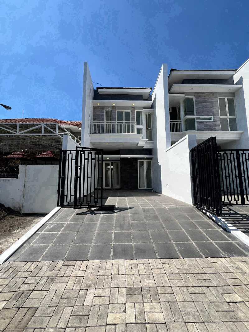 Jual Rumah 2 Lantai Minimalis Baru Jemursari Lokasi Strategis Surabaya Selatan - Image 1