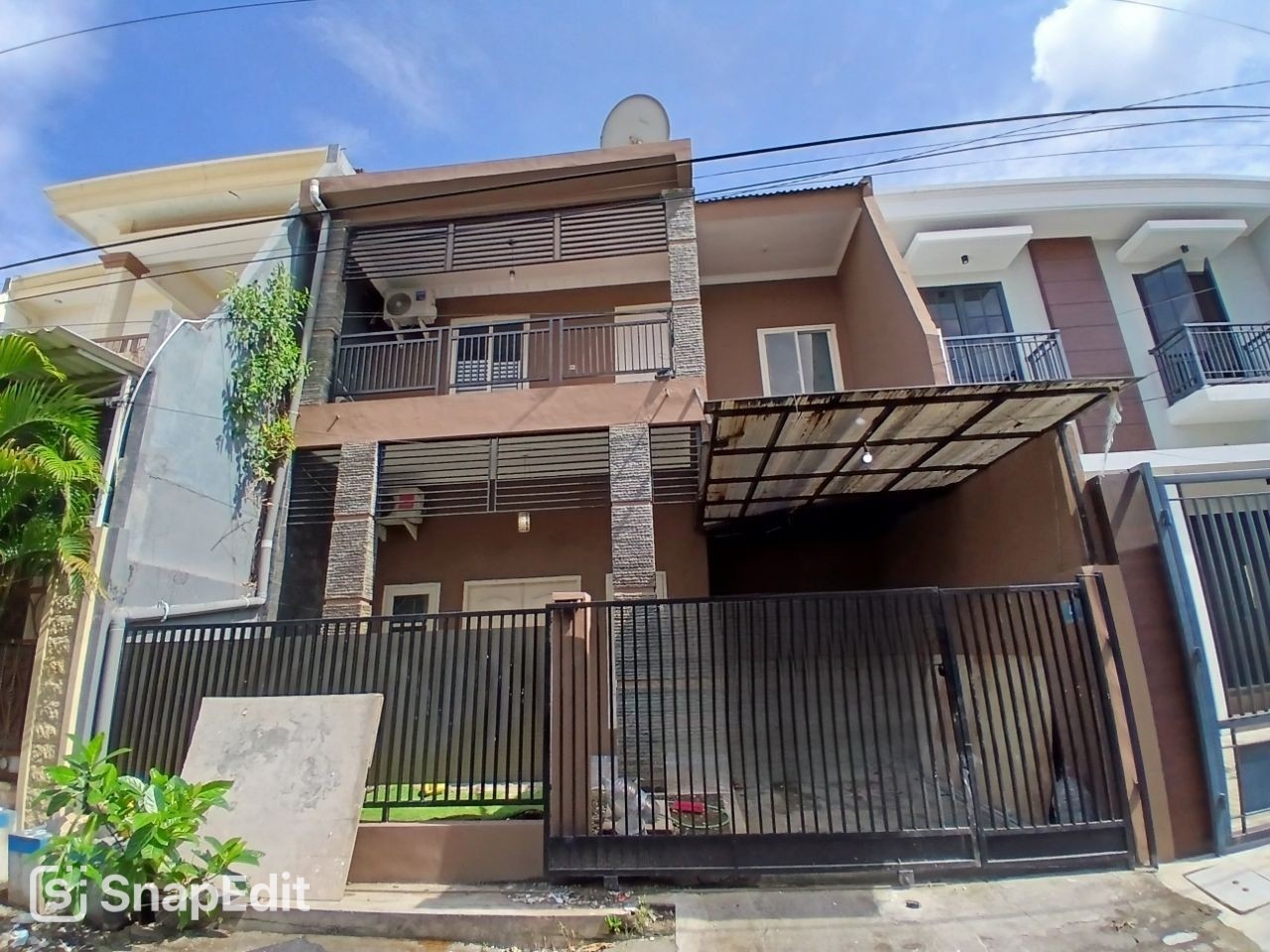 Disewakan Rumah Pucang Anom Timur Surabaya Timur - Image 1