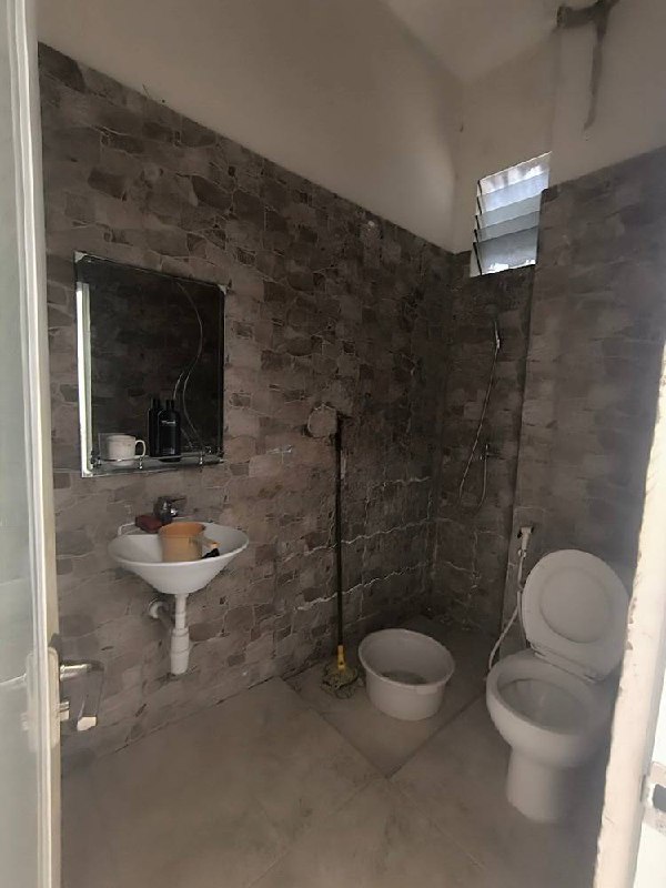 Dijual / Disewakan Ruko Usaha Raya Ngagel, Surabaya Timur - Thumbnail 2