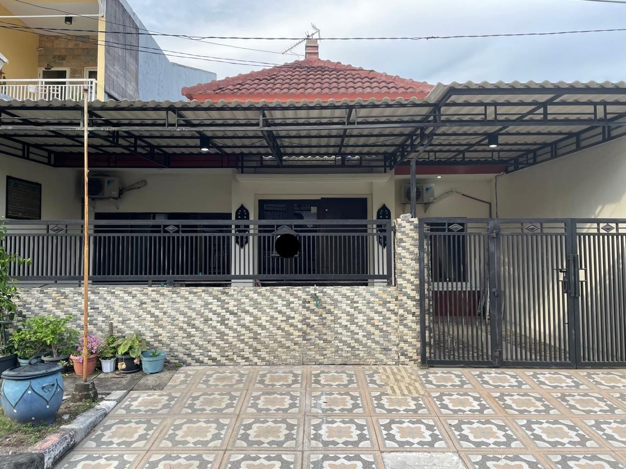 Jual Rumah Siap Huni Jl. Semangka Pondok Tjandra Indah Waru Sidoarjo - Image 1
