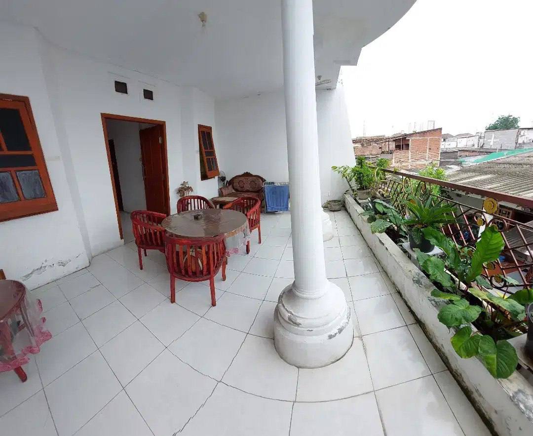 Dijual Rumah Kos Aktif Murah Full 8 Kamar Wisma Mukti Surabaya Timur - Image 1