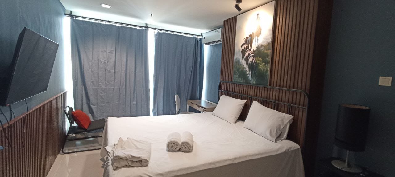 Disewakan Unit Apartemen Praxis 2 Bedroom Lokasi Premium di Embong Kaliasin Pusat Kota Surabaya - Thumbnail 2