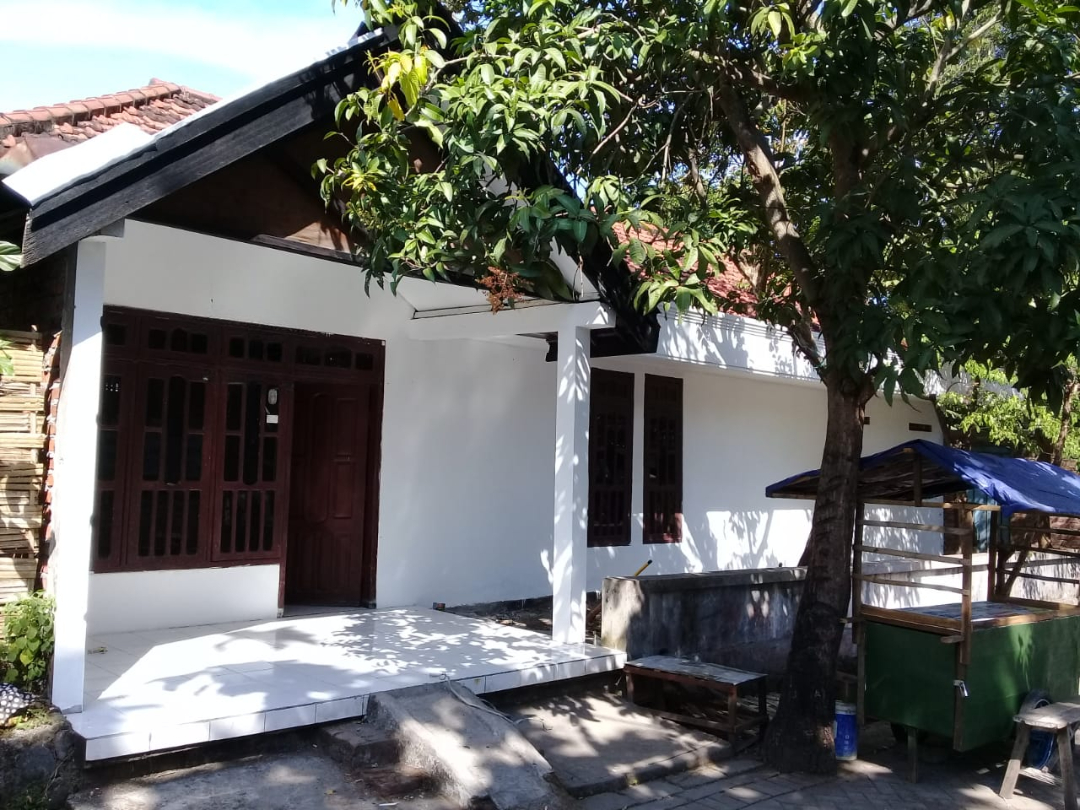 Disewakan Rumah di Jalan Jeruk Surabaya Barat – Depan Puskesmas Cocok untuk Usaha atau Toko - Image 1