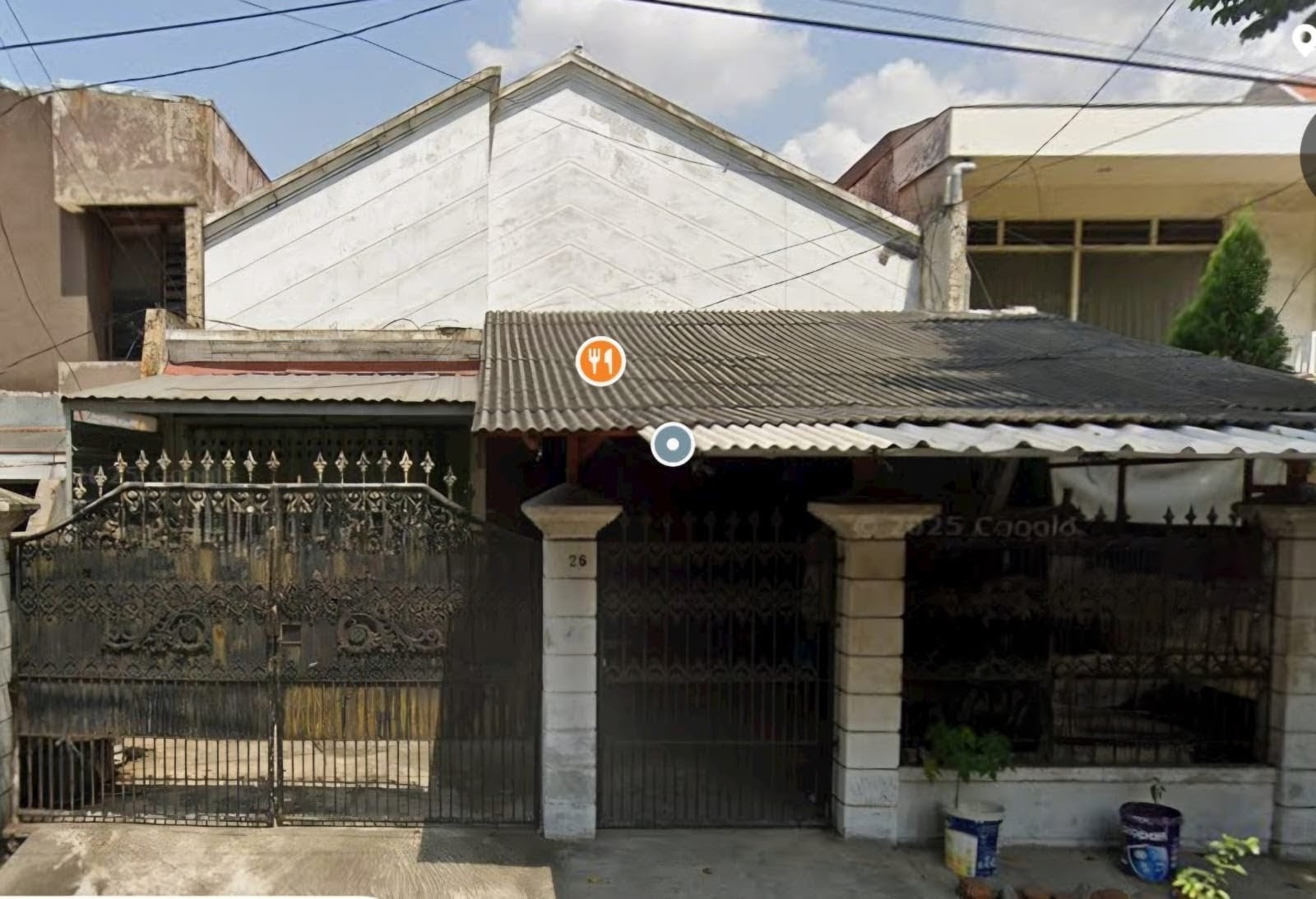 Dijual Rumah Siap Huni Lokasi Strategis di Ngagel Madya Surabaya Timur - Image 1