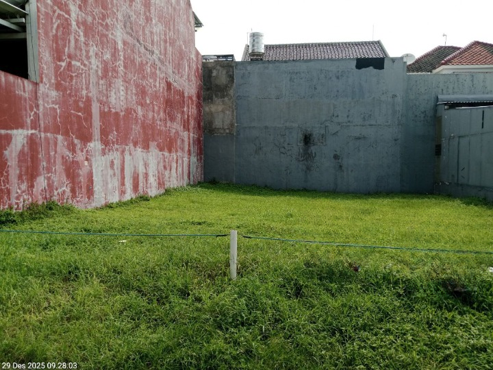 Disewakan Tanah Kavling di Raya Taman Gapura Citraland, Surabaya Barat - Image 1