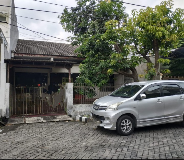 Jual Rumah Strategis Murah di Kutisari Indah Utara Surabaya Selatan - Image 1