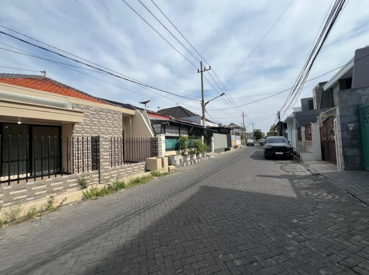 Jual Rumah 1 Lantai Murah Strategis di Lebak Indah Surabaya Timur - Thumbnail 5