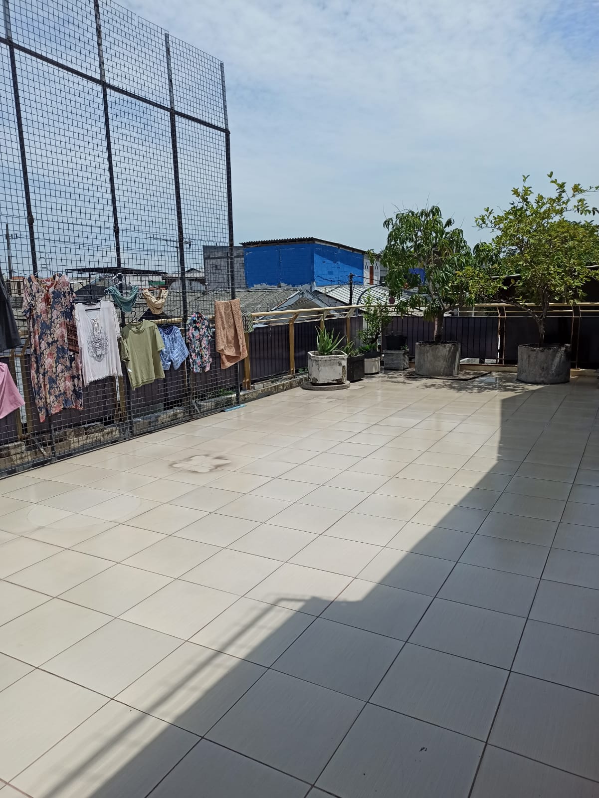 Dijual Rumah 2 Lantai di Jl. Ambengan Surabaya Pusat – Luas, Strategis, dan Cocok untuk Hunian atau Usaha - Thumbnail 3