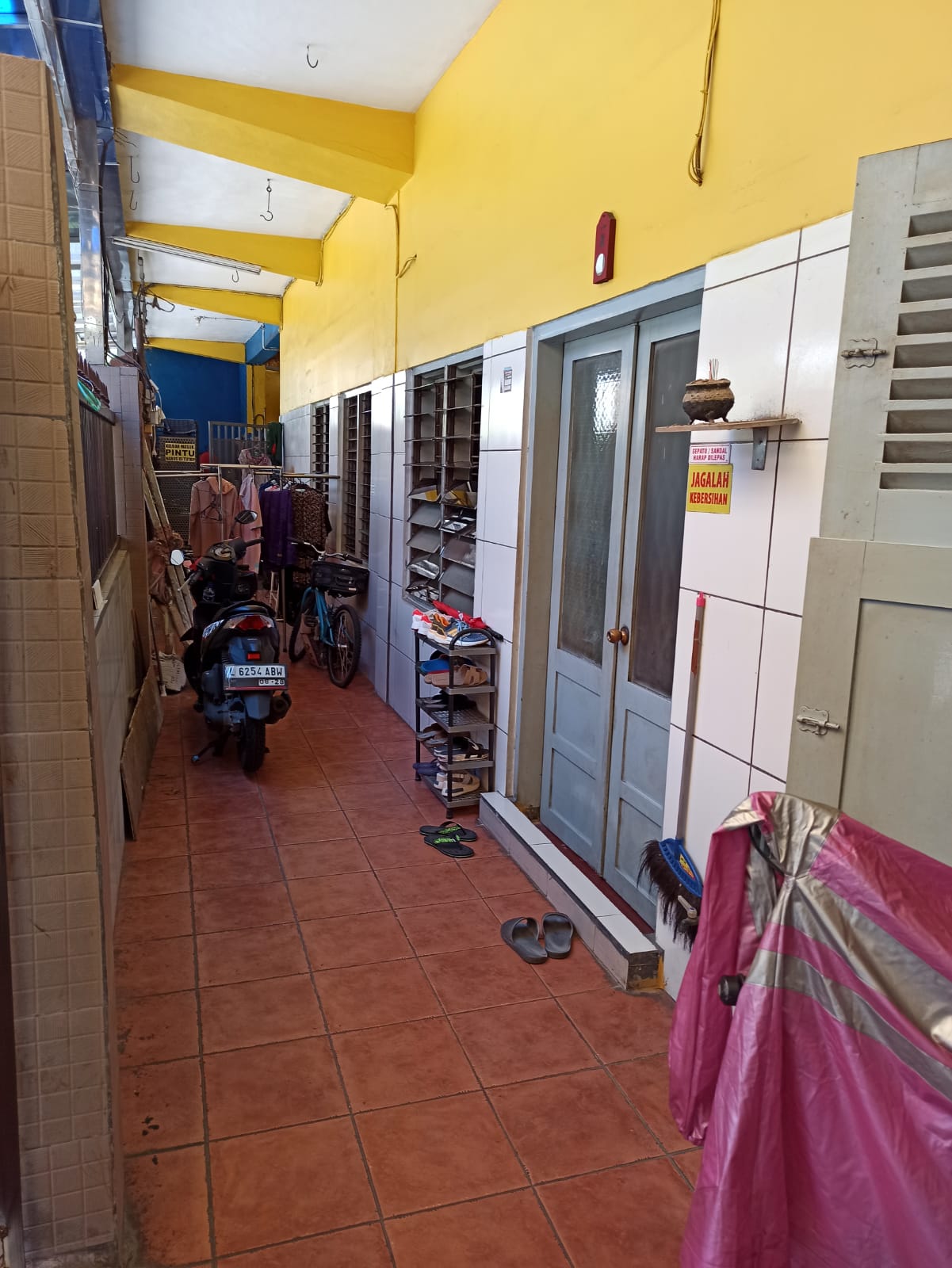 Dijual Rumah 2 Lantai di Jl. Ambengan Surabaya Pusat – Luas, Strategis, dan Cocok untuk Hunian atau Usaha - Thumbnail 6