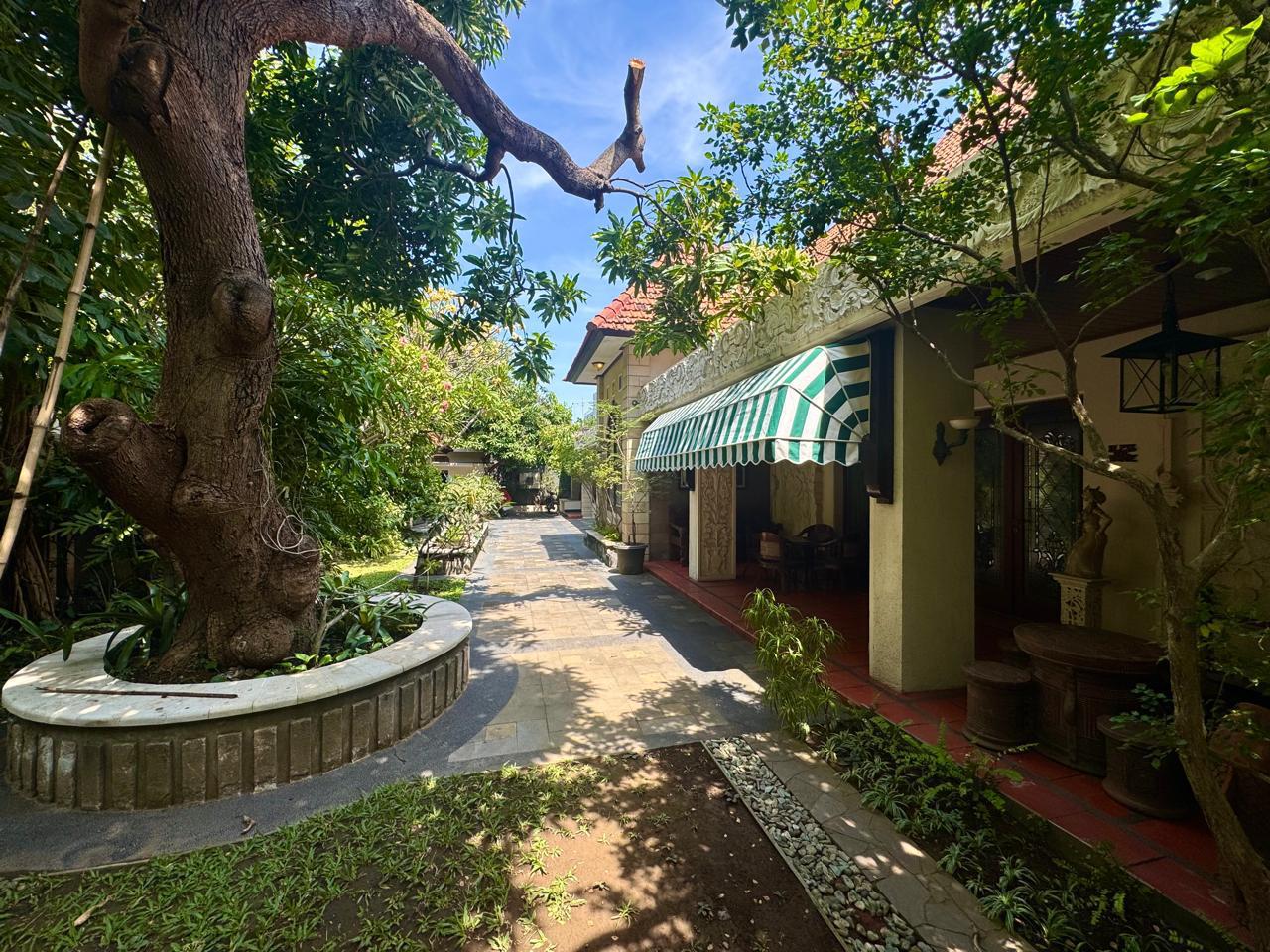 Dijual/Disewakan Rumah Mewah Nuansa Jawa Ketampon Lokasi Premium Strategis di Ketampon Citandui Surabaya Pusat - Thumbnail 5