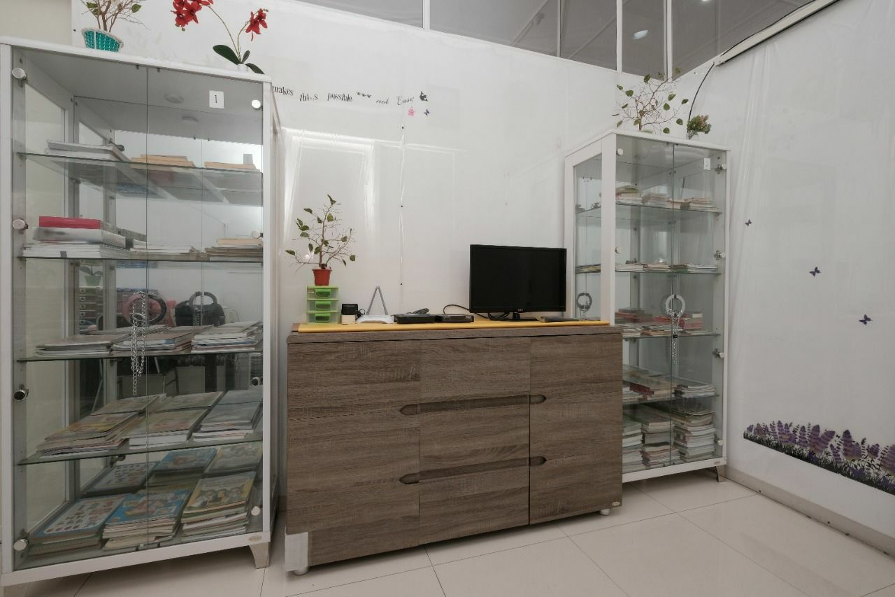 Dijual/Sewa Rumah Murah Lokasi Strategis di Nirwana Eksekutif Surabaya Timur - Thumbnail 2