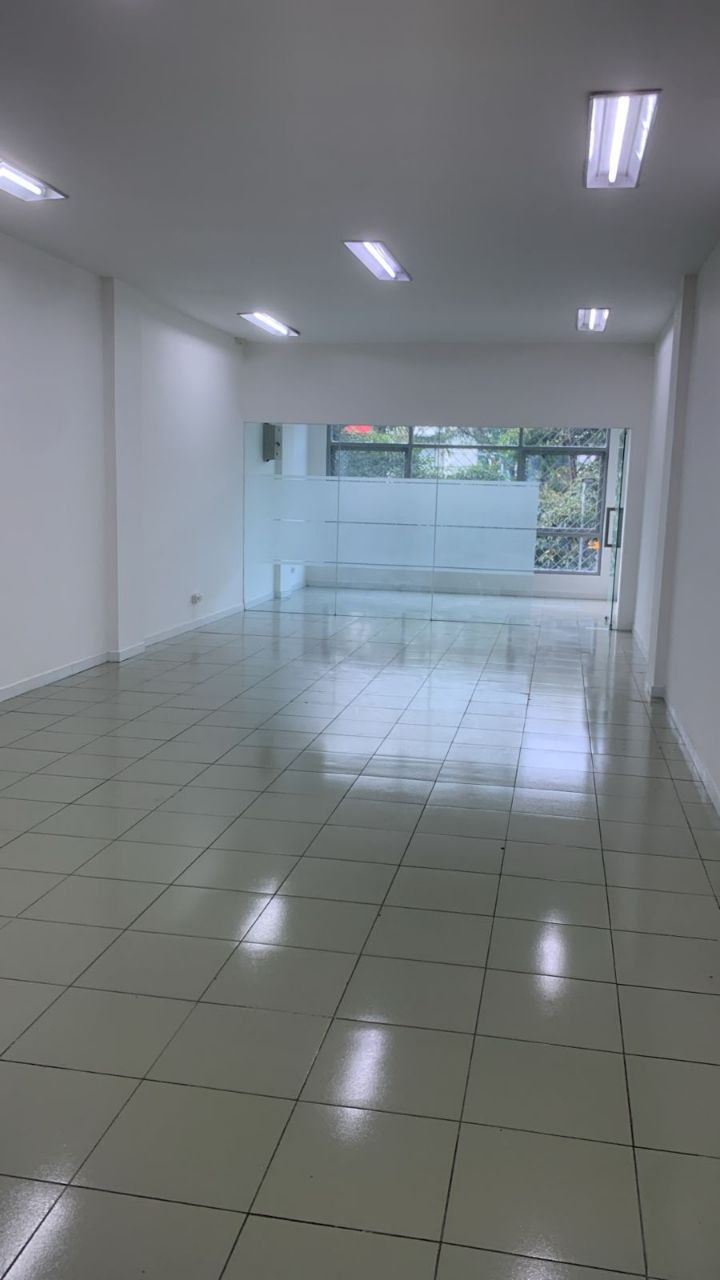 Disewakan Ruko Komersial Strategis di Kawasan Golden Palace Surabaya Barat - Thumbnail 4