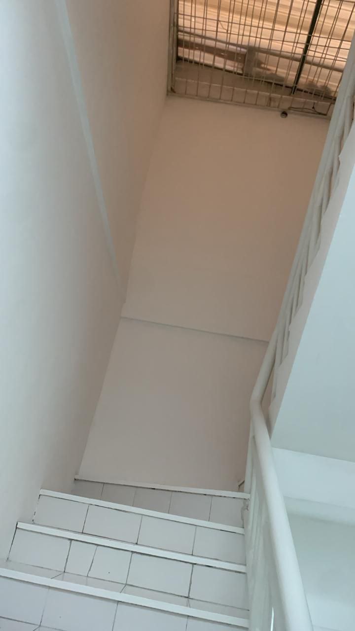 Disewakan Ruko Komersial Strategis di Kawasan Golden Palace Surabaya Barat - Thumbnail 5