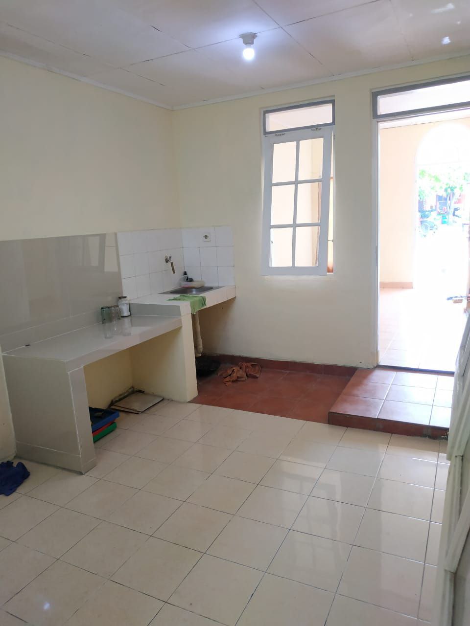 Dijual Rumah Siap Huni di Lippo Cikarang Kabupaten Bekasi - Thumbnail 5