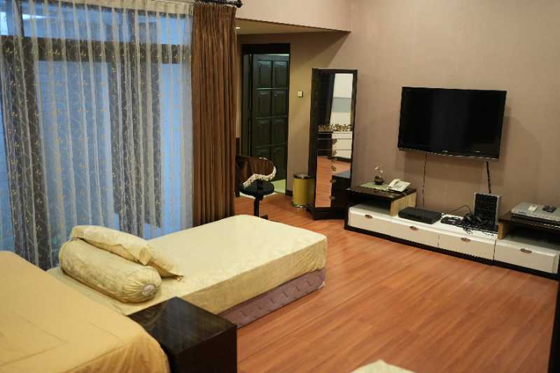 Dijual Rumah Mewah di Wilayah Pakis Argosari Surabaya Barat - Thumbnail 4