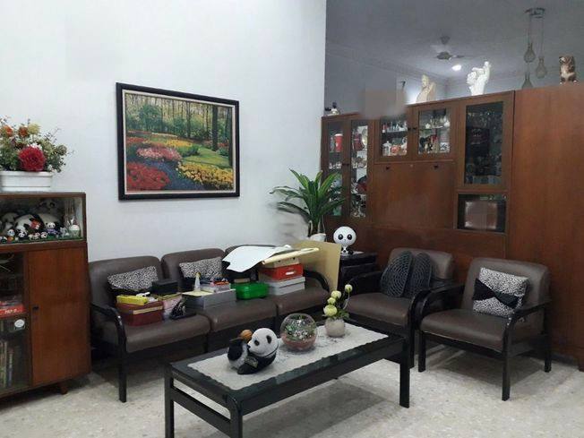 Dijual Rumah Lokasi Strategis di Manyar Kartika Surabaya Timur - Thumbnail 2