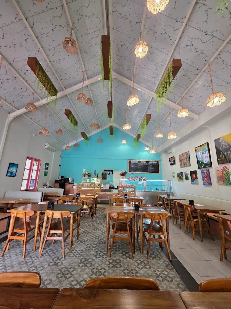 Disewakan Eks Cafe Komersial Premium di Raya Telaga Utama Citraland Surabaya Barat - Thumbnail 6