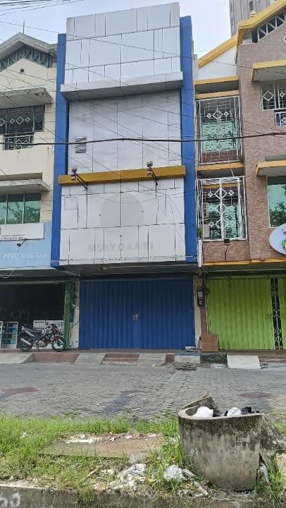 Disewakan Ruko Lokasi Strategis di Raya Mulyosari Surabaya Timur - Image 1