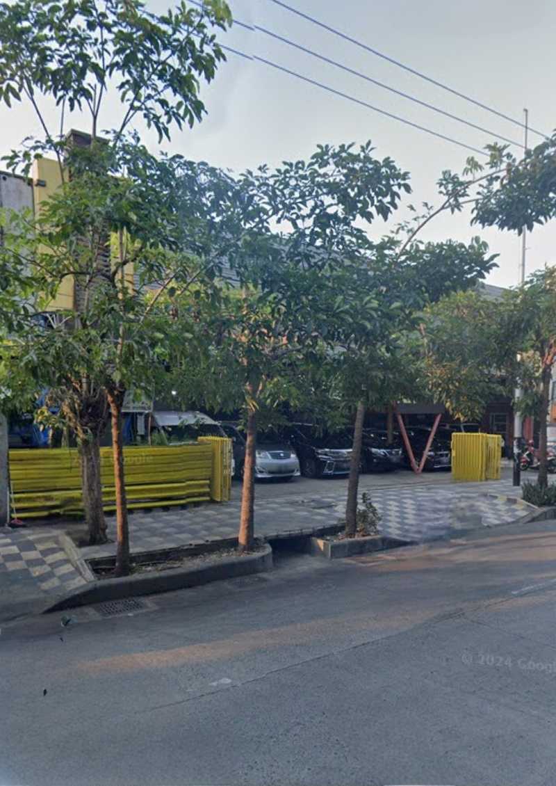 Dijual Rumah Usaha Strategis di Mayjen Sungkono Surabaya Barat - Image 1