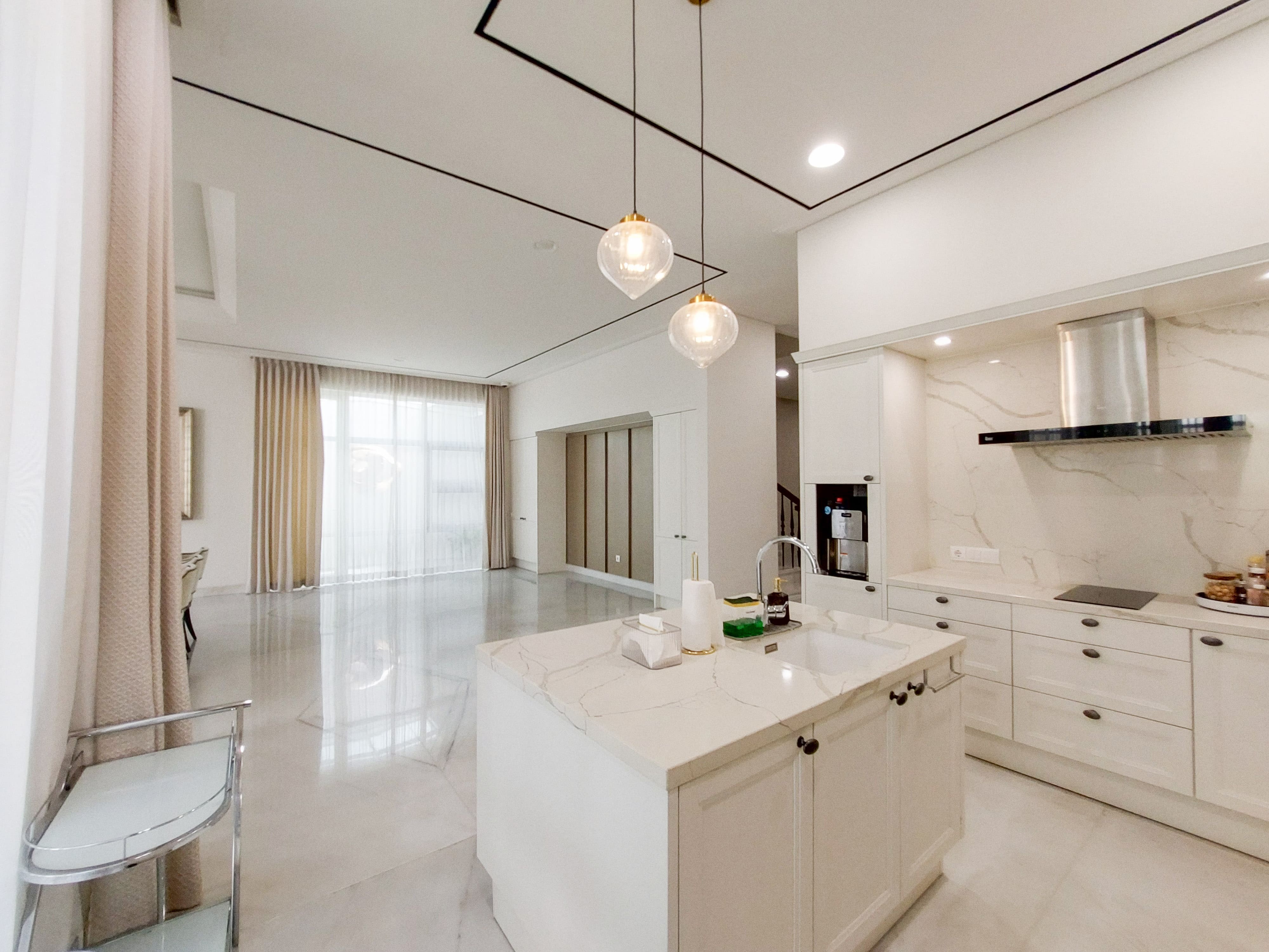 Dijual Rumah Mewah di Margorejo Indah Surabaya Selatan - Thumbnail 3