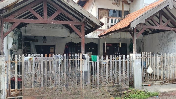 Dijual Rumah Murah hitung tanah di Ngagel Madya Surabaya Timur - Image 1