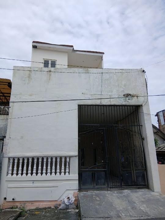 Dijual Murah Rumah di Tambak Adi Surabaya Utara - Image 1