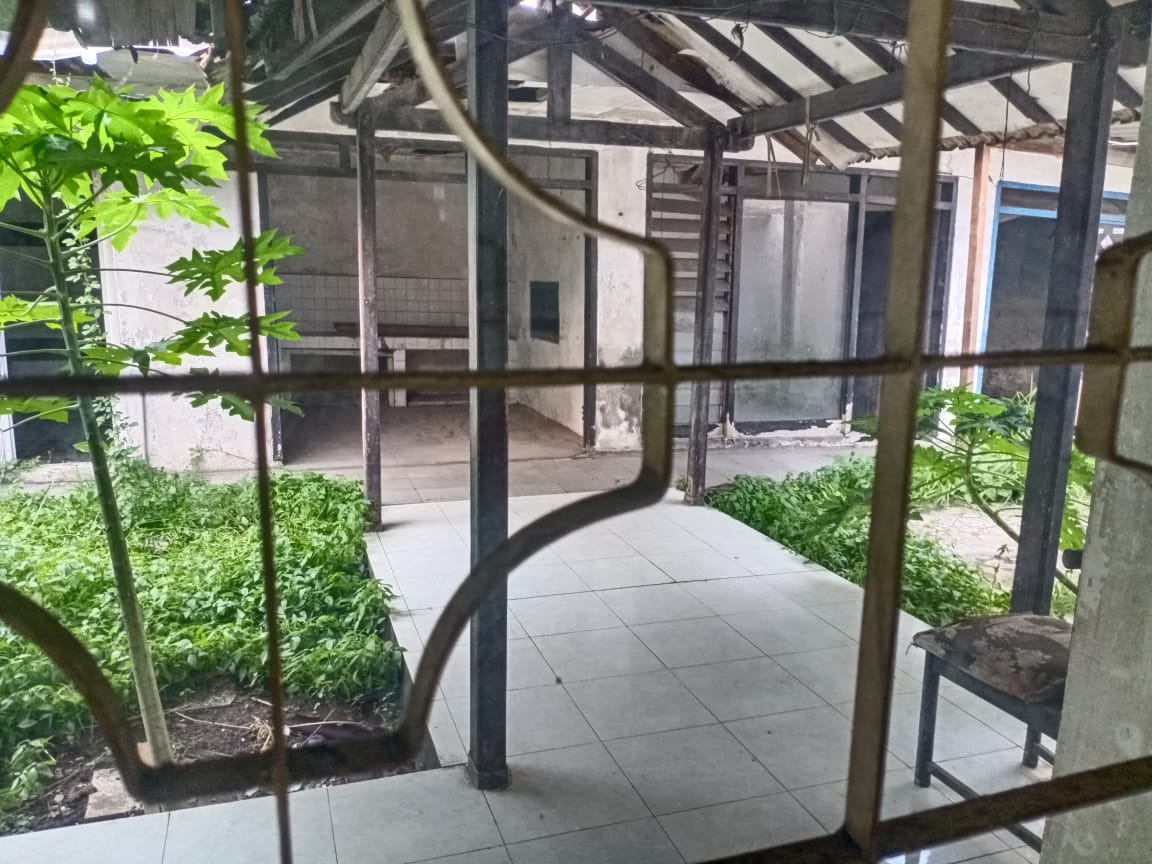 Dijual Rumah Luas Strategis Siap Huni di Surabaya Barat - Thumbnail 2