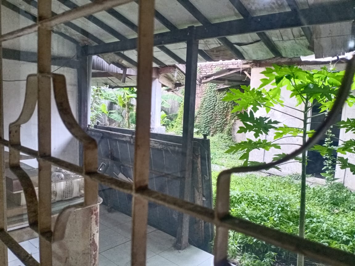 Dijual Rumah Luas Strategis Siap Huni di Surabaya Barat - Thumbnail 8