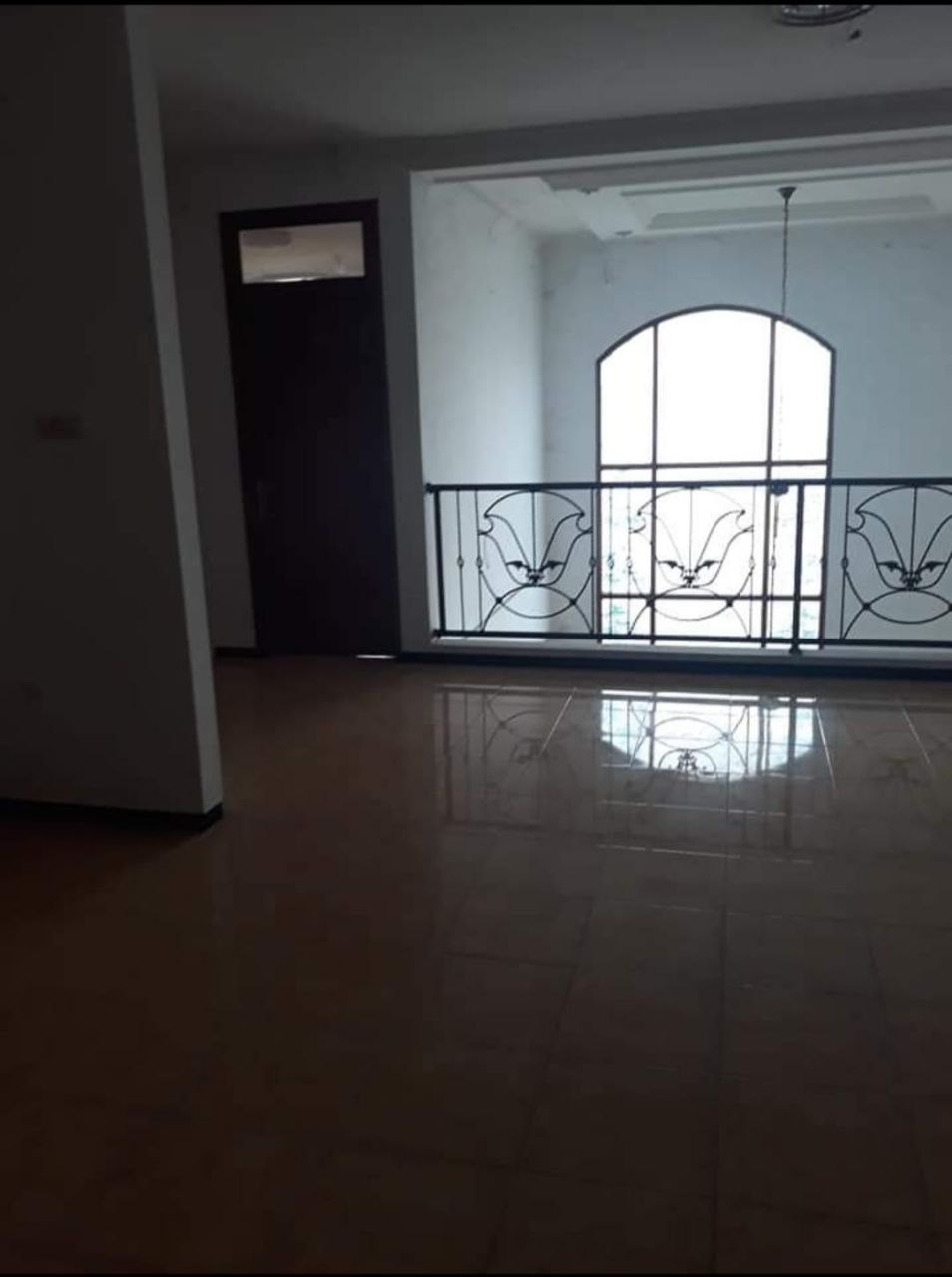 Dijual Rumah Bagus 2,5 Lantai di Sakura Regency Surabaya Selatan - Thumbnail 7