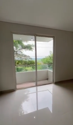 Dijual Rumah Mewah 3 Lantai di Wisata Bukit Mas Surabaya Barat - Thumbnail 2