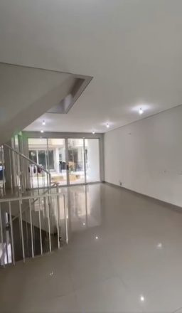 Dijual Rumah Mewah 3 Lantai di Wisata Bukit Mas Surabaya Barat - Thumbnail 5