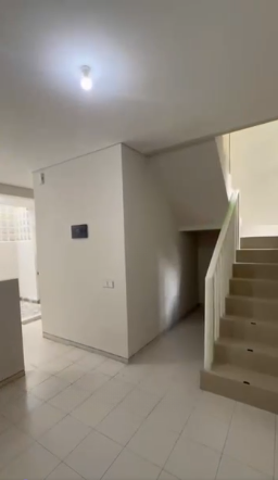 Dijual Rumah Mewah 3 Lantai di Wisata Bukit Mas Surabaya Barat - Thumbnail 8