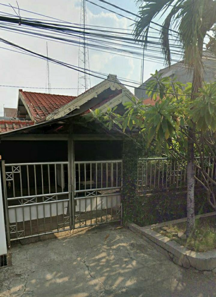 Disewakan Rumah Siap Huni Raya Darmo Permai Surabaya Barat - Image 1