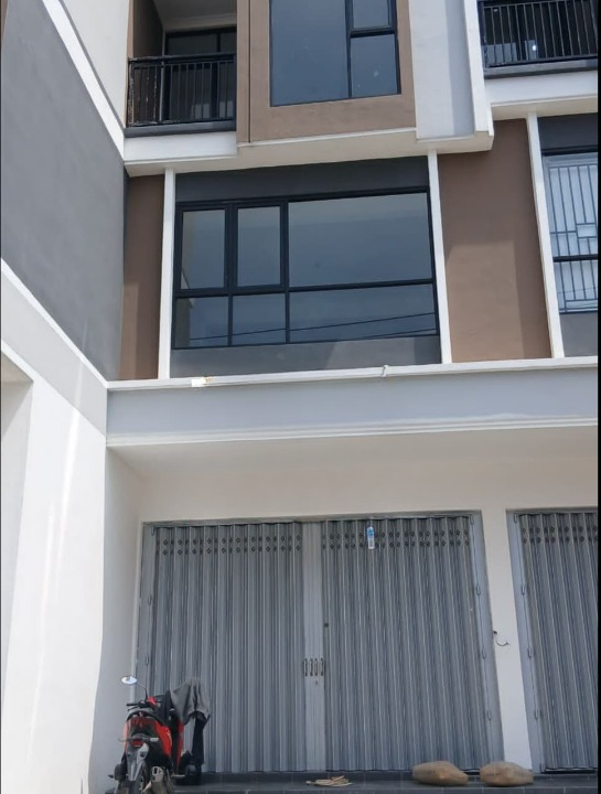 Dijual Ruko Baru 3 Lantai di Mojoklangru Kidul Surabaya Timur - Image 1