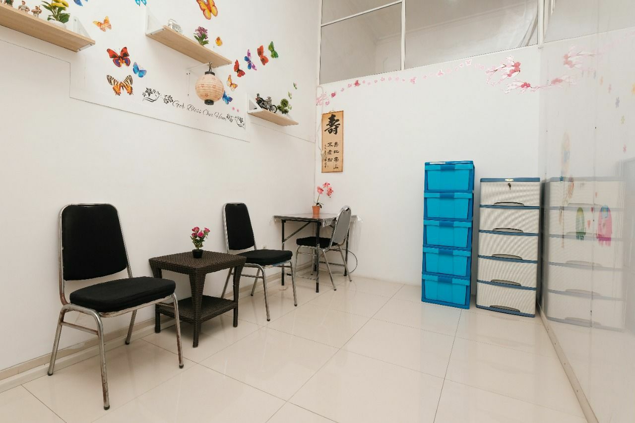 Dijual/Disewakan Rumah Usaha Siap Huni di Nirwana Eksekutif, Surabaya Timur - Thumbnail 3