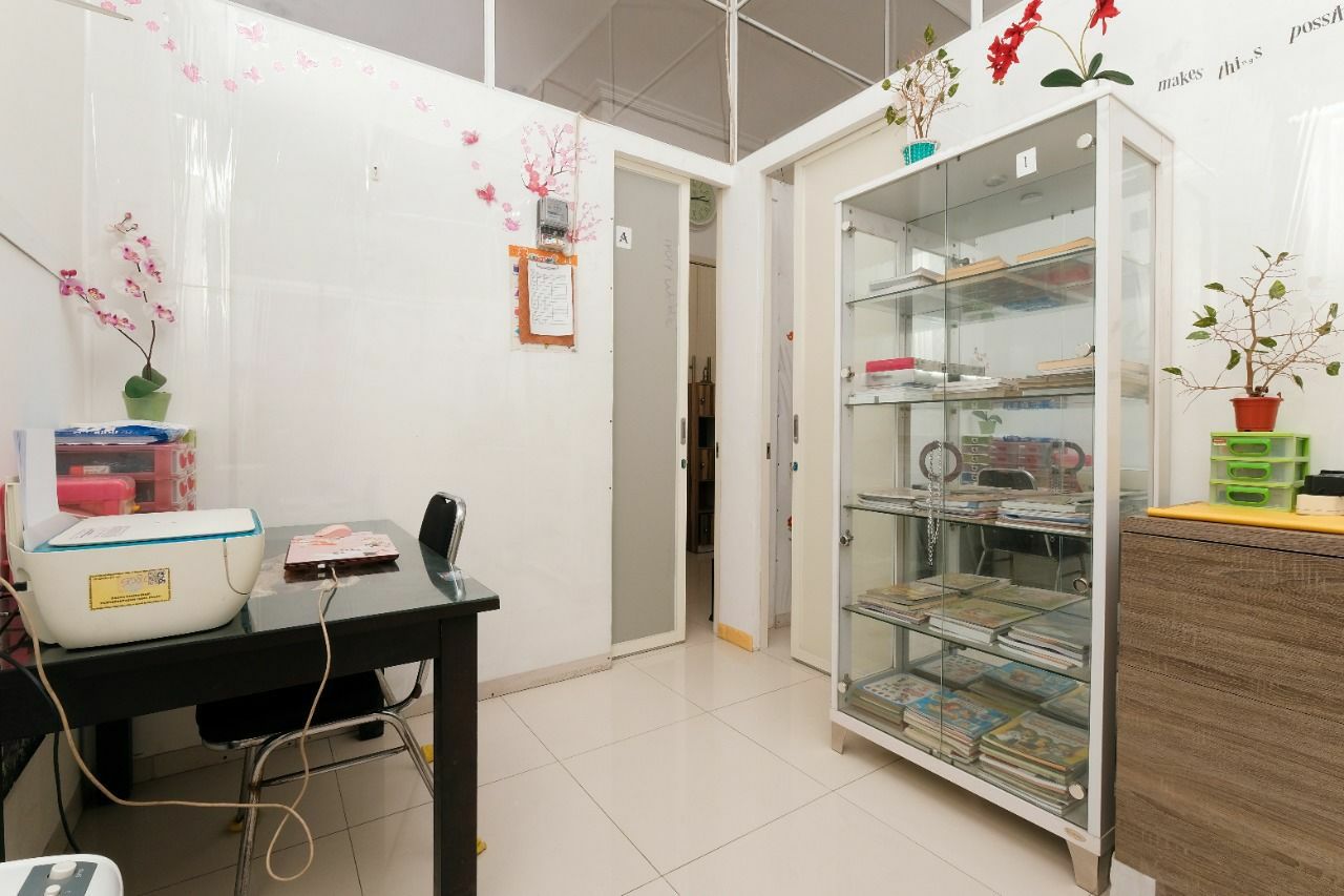 Dijual/Disewakan Rumah Usaha Siap Huni di Nirwana Eksekutif, Surabaya Timur - Thumbnail 5