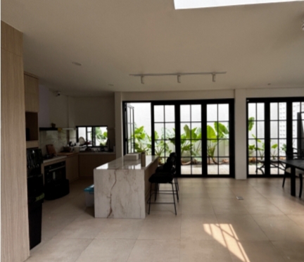 Dijual Rumah Strategis di Citraland Cluster Greenwood Residence Surabaya Barat - Thumbnail 2