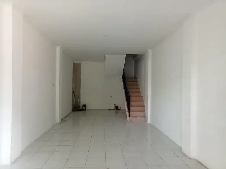 Disewakan Ruko 3 Lantai Komersial Strategis di Gayungsari Barat Surabaya Selatan - Thumbnail 7