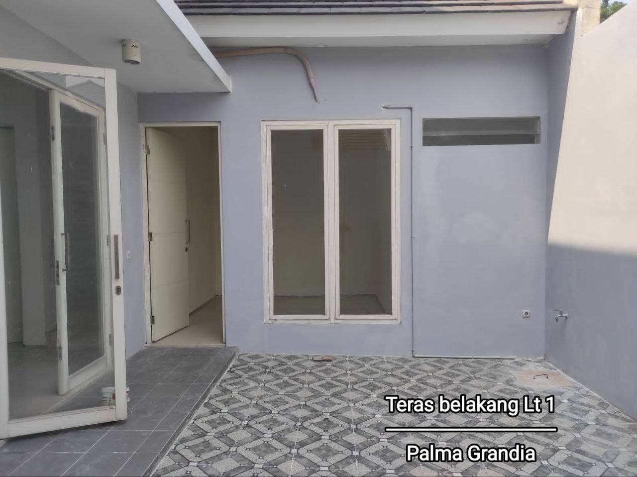 Dijual Rumah Siap Huni di Cluster Palma Grandia Citraland Surabaya Barat - Thumbnail 3