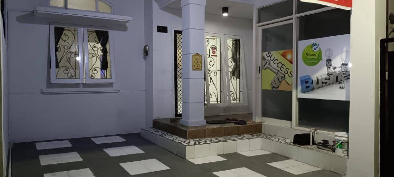 Dijual Rumah 1,5lt Siap Huni Lokasi Bukit Palma Citraland Utara Surabaya Barat - Image 1