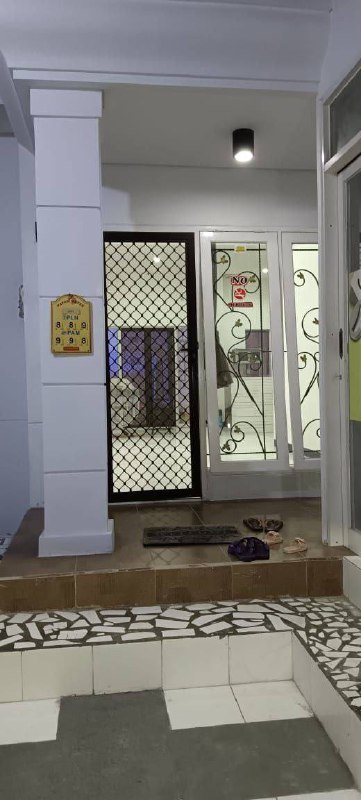 Dijual Rumah 1,5lt Siap Huni Lokasi Bukit Palma Citraland Utara Surabaya Barat - Thumbnail 7