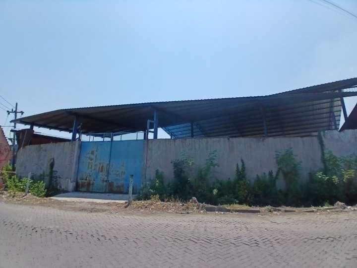 Disewakan Gudang di Teluk Kumai Surabaya Utara - Image 1