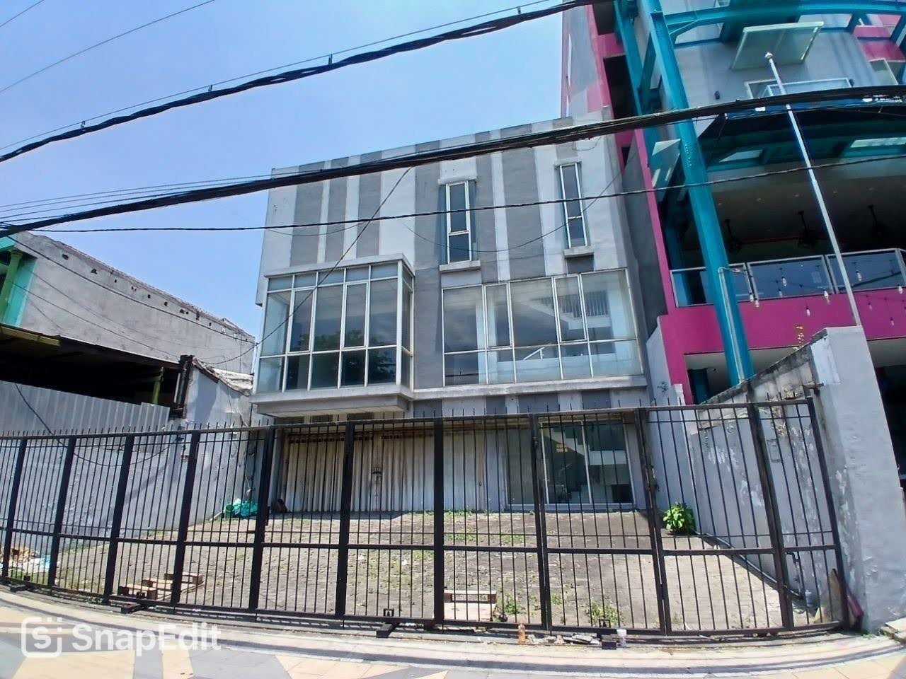 Disewakan Ruko luas Lokasi Jln Raya Perak Barat Surabaya Utara - Image 1