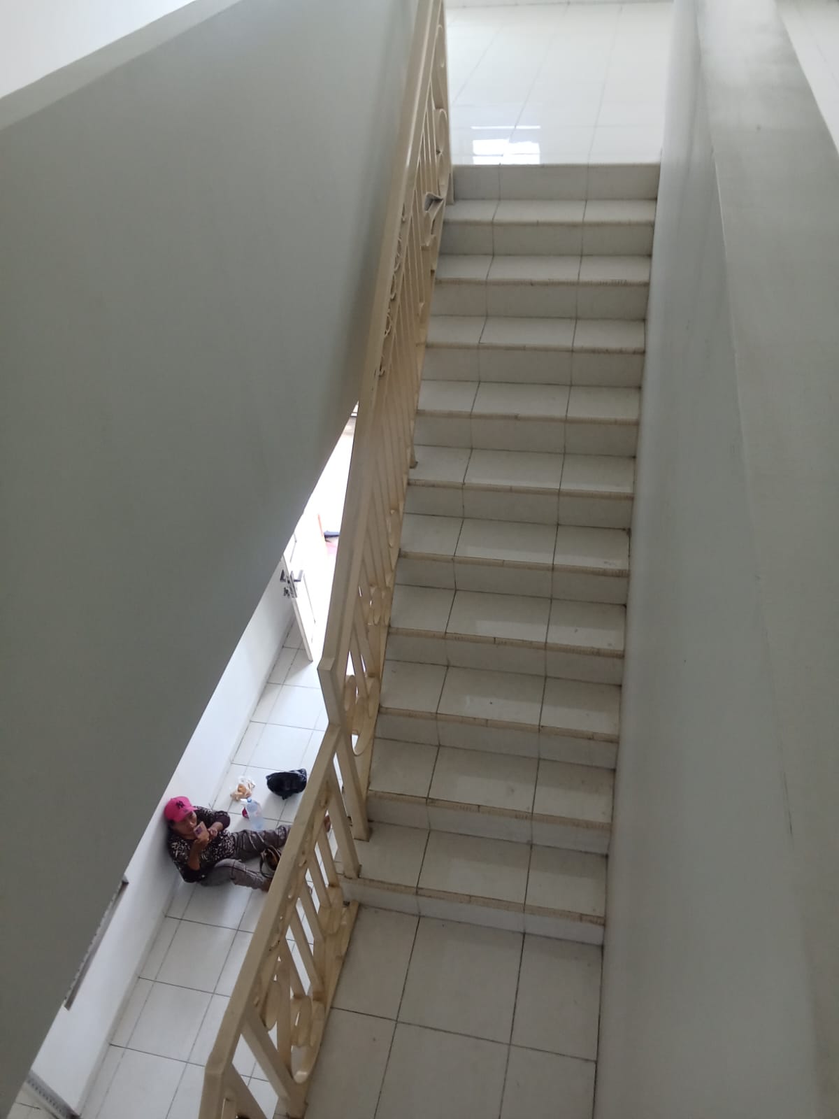 Dijual/Disewakan Rumah 2 Lantai Siap Huni di Pondok Benowo Indah, Surabaya Barat - Thumbnail 5