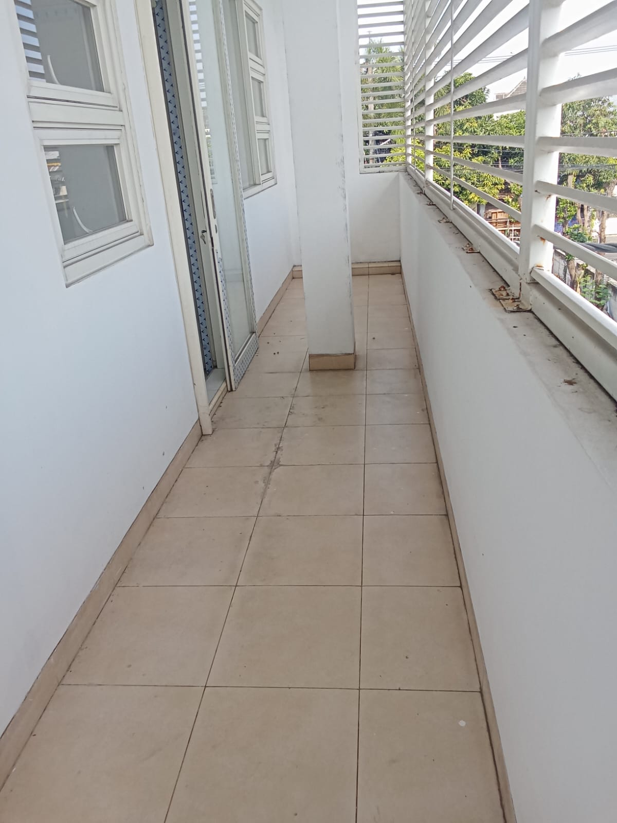 Dijual/Disewakan Rumah 2 Lantai Siap Huni di Pondok Benowo Indah, Surabaya Barat - Thumbnail 7