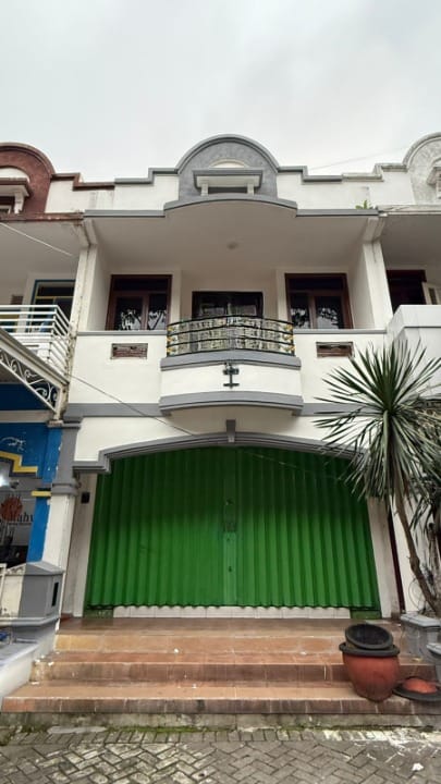 Jual Ruko 2 Lantai Permata Jingga Lokasi Komersial Strategis Malang Jawa Timur - Image 1