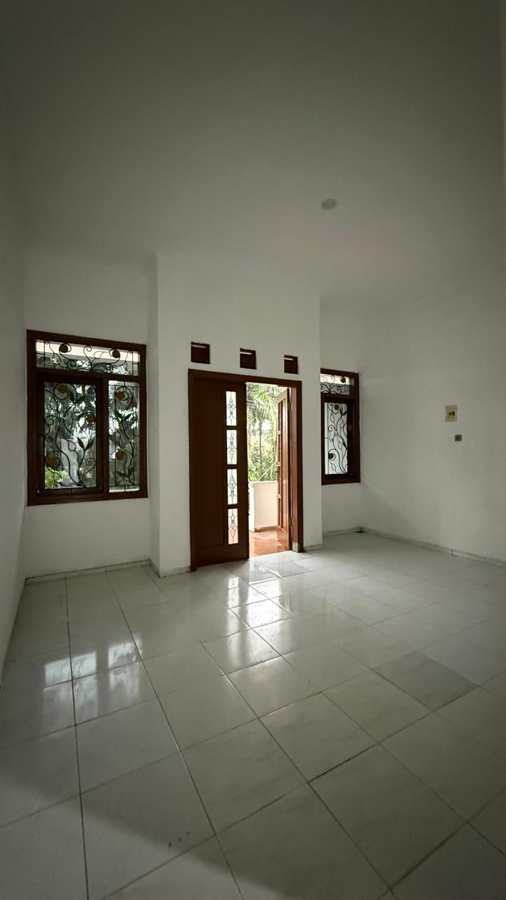 Jual Ruko 2 Lantai Permata Jingga Lokasi Komersial Strategis Malang Jawa Timur - Thumbnail 2