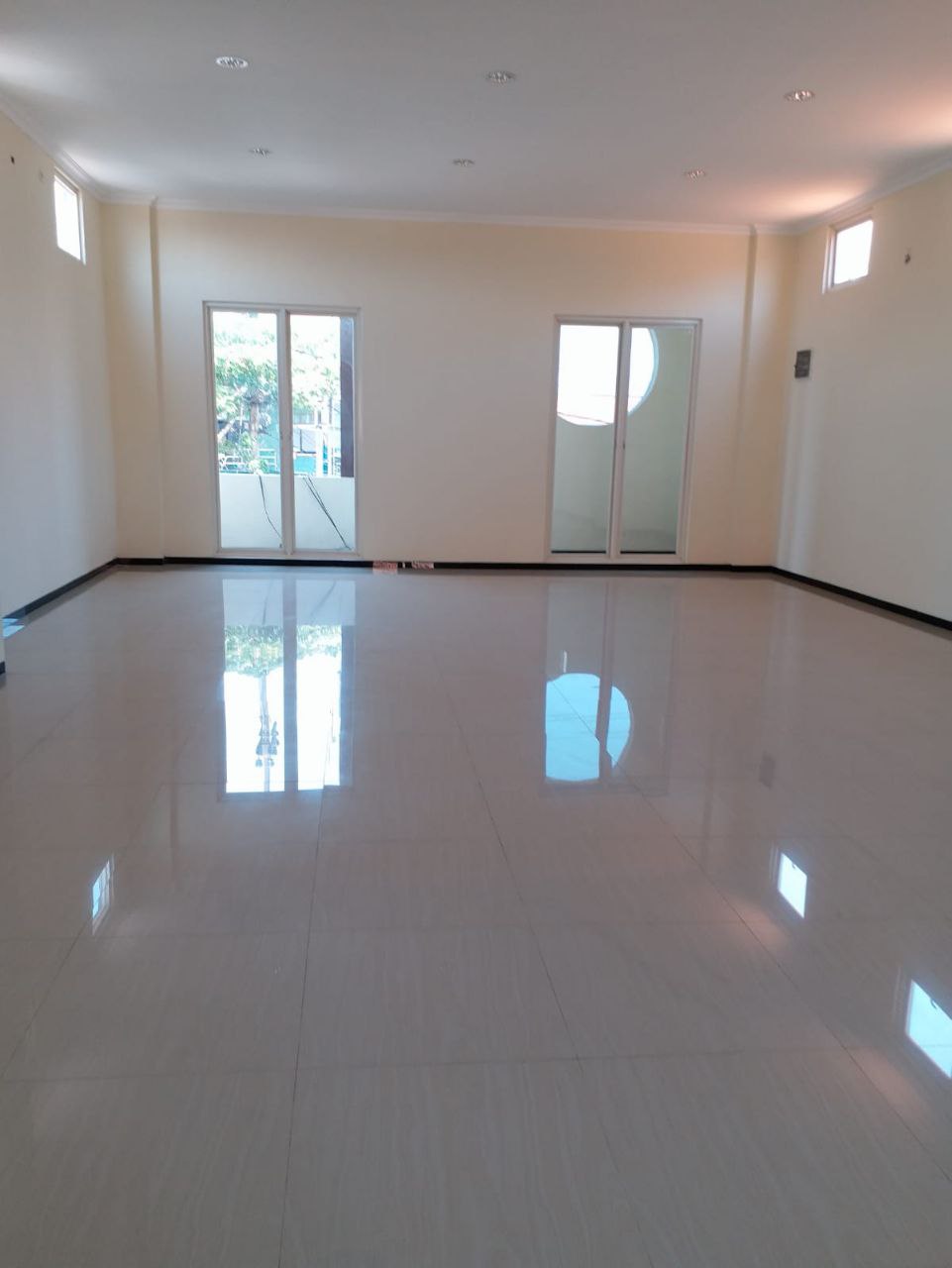 Dijual Ruko 3 Lantai Lokasi Strategis di Bratang Gede Surabaya Timur - Thumbnail 6